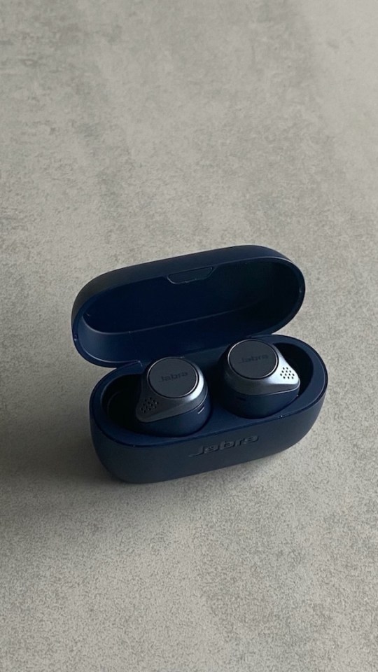 Les écouteurs Jabra Elite Active 75t // Source : Maxime Claudel pour Numerama Les écouteurs Jabra Elite Active 75t // Source : Maxime Claudel pour Numerama