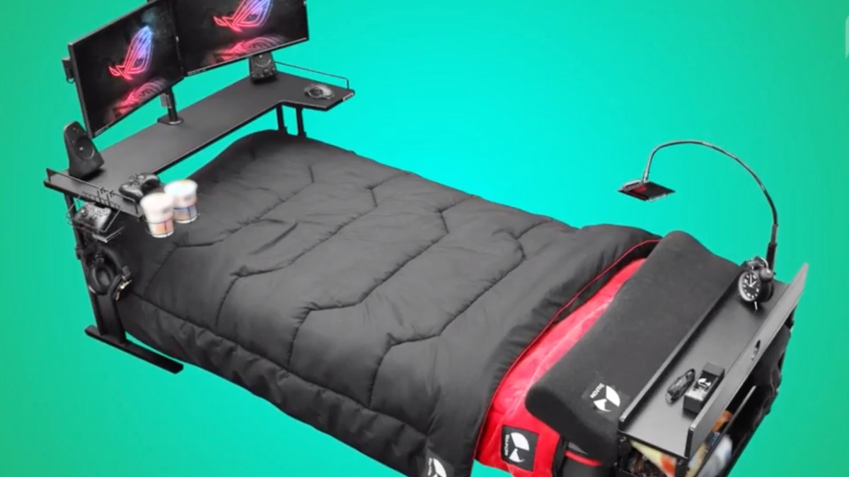 Un lit pour gamer. // Source : Capture d'écran YouTube SocialViralTogo Un lit pour gamer. // Source : Capture d'écran YouTube SocialViralTogo