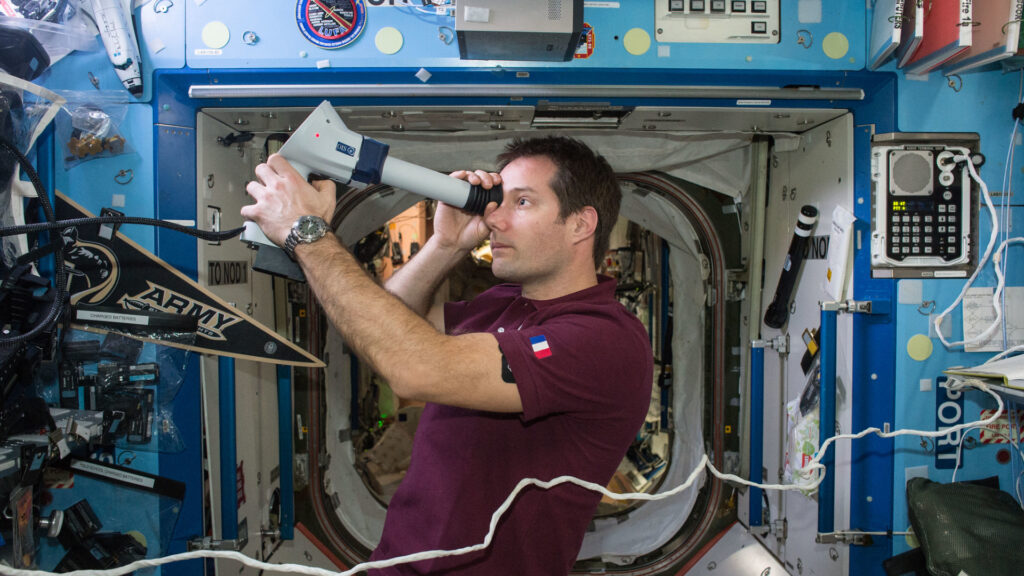 Thomas Pesquet sera présent pour évoquer son expérience du confinement. // Source : Flickr/CC/Nasa Johnson (photo recadrée) Thomas Pesquet sera présent pour évoquer son expérience du confinement. // Source : Flickr/CC/Nasa Johnson (photo recadrée)
