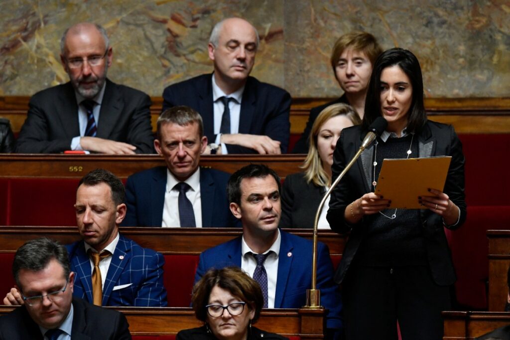 La députée Paula Forteza avait présenté un rapport sur l'informatique quantique en janvier 2020. // Source : Réutilisation autorisée par l'équipe de Paula Forteza La députée Paula Forteza avait présenté un rapport sur l'informatique quantique en janvier 2020. // Source : Réutilisation autorisée par l'équipe de Paula Forteza