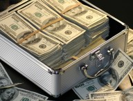 50 millions de dollars de rançon, ça fait beaucoup. // Source : Wikimedia Commons