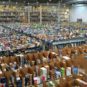 Un centre espagnol Amazon // Source : Wikimedia Commons/Álvaro Ibáñez Un centre espagnol Amazon // Source : Wikimedia Commons/Álvaro Ibáñez