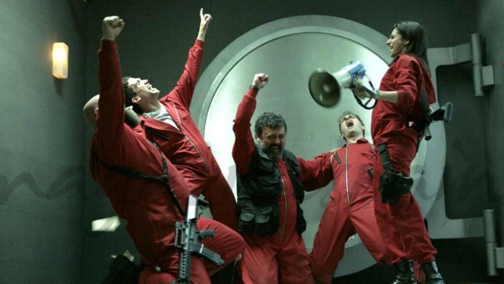 confirmada-terceira-temporada-la-casa-de-papel (1) confirmada-terceira-temporada-la-casa-de-papel (1)