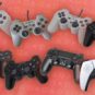Évolution de la manette chez Sony // Source : Numerama