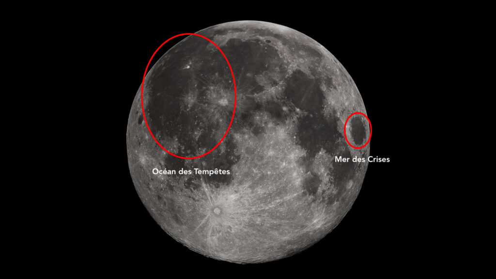 La plus grande des mers lunaires, à gauche, et la plus facile à repérer à l'œil nu, à droite. // Source : Wikimedia/CC/Gregory H. Revera (photo recadrée et annotée) La plus grande des mers lunaires, à gauche, et la plus facile à repérer à l'œil nu, à droite. // Source : Wikimedia/CC/Gregory H. Revera (photo recadrée et annotée)