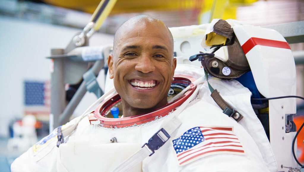Victor Glover Jr Victor Glover Jr