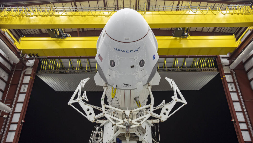 SpaceX Falcon 9 Crew Demo 2 Dragon fusée SpaceX Falcon 9 Crew Demo 2 Dragon fusée