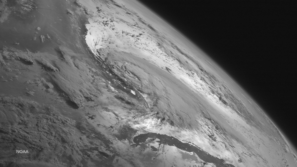 tempete tropicale cyclone // Source : NOAA tempete tropicale cyclone // Source : NOAA