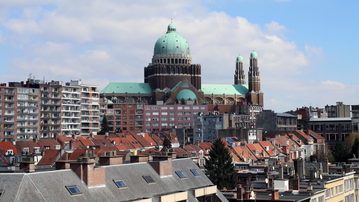 La ville de Bruxelles, qui a été en confinement, commence à réouvrir ses commerces et autres lieux de vie, sous certaines conditions. // Source : Pixabay La ville de Bruxelles, qui a été en confinement, commence à réouvrir ses commerces et autres lieux de vie, sous certaines conditions. // Source : Pixabay