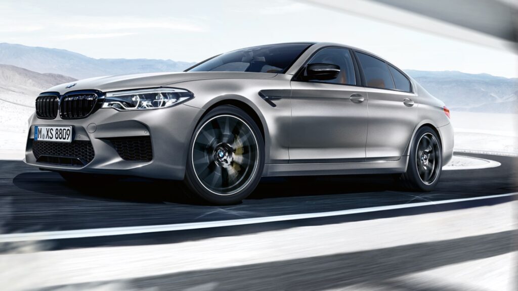 BMW M5 // Source : BMW