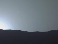 Coucher de Soleil vu par Curiosity en 2014 sur Mars. // Source : Flickr/CC/Raziel Abulafia (photo recadrée)