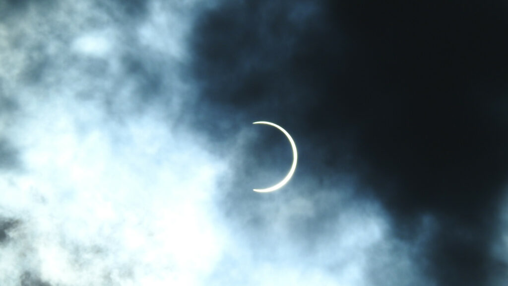 L'éclipse vue de Taïwan. // Source : Flickr/CC/Earthbound-D (photo recadrée) L'éclipse vue de Taïwan. // Source : Flickr/CC/Earthbound-D (photo recadrée)