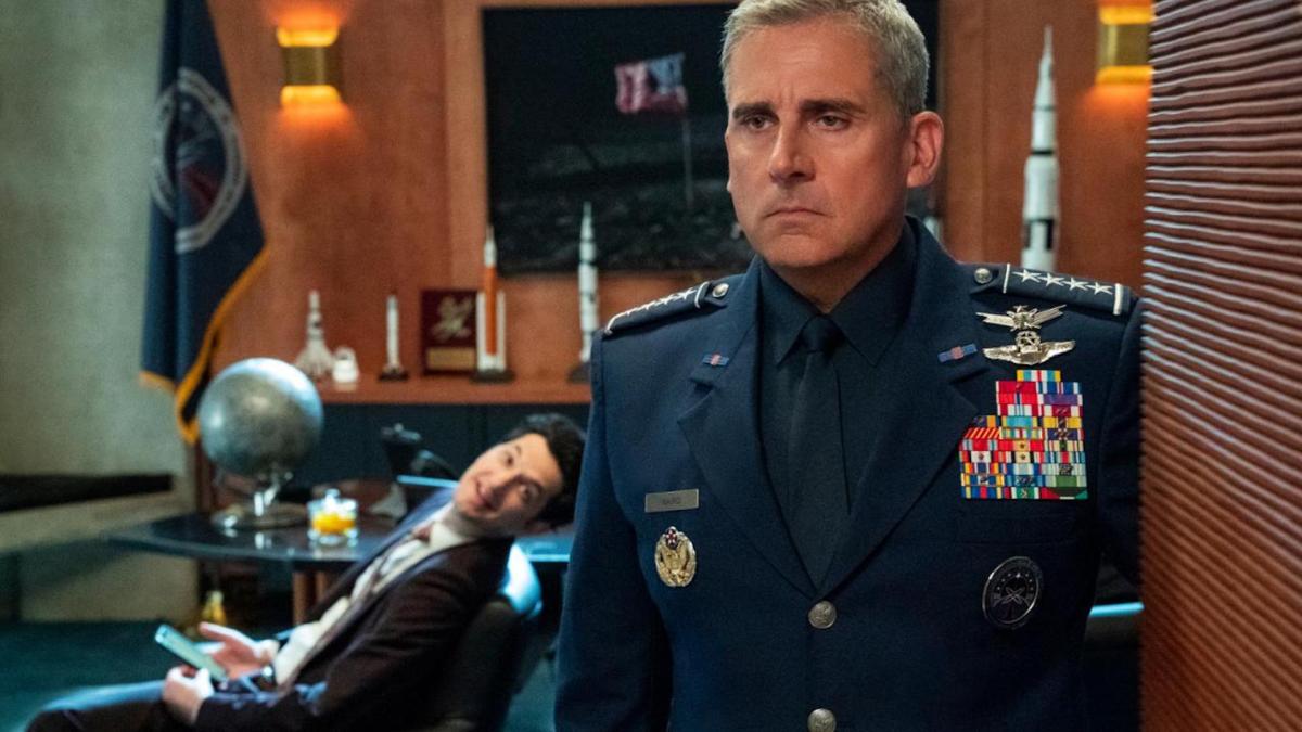 Steve Carell dans Space Force // Source : Netflix Steve Carell dans Space Force // Source : Netflix