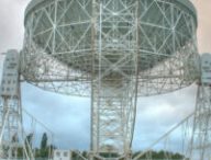 Le télescope Lovell. // Source : Wikimedia/CC/Mike Peel; Jodrell Bank Centre for Astrophysics, University of Manchester (photo recadrée)