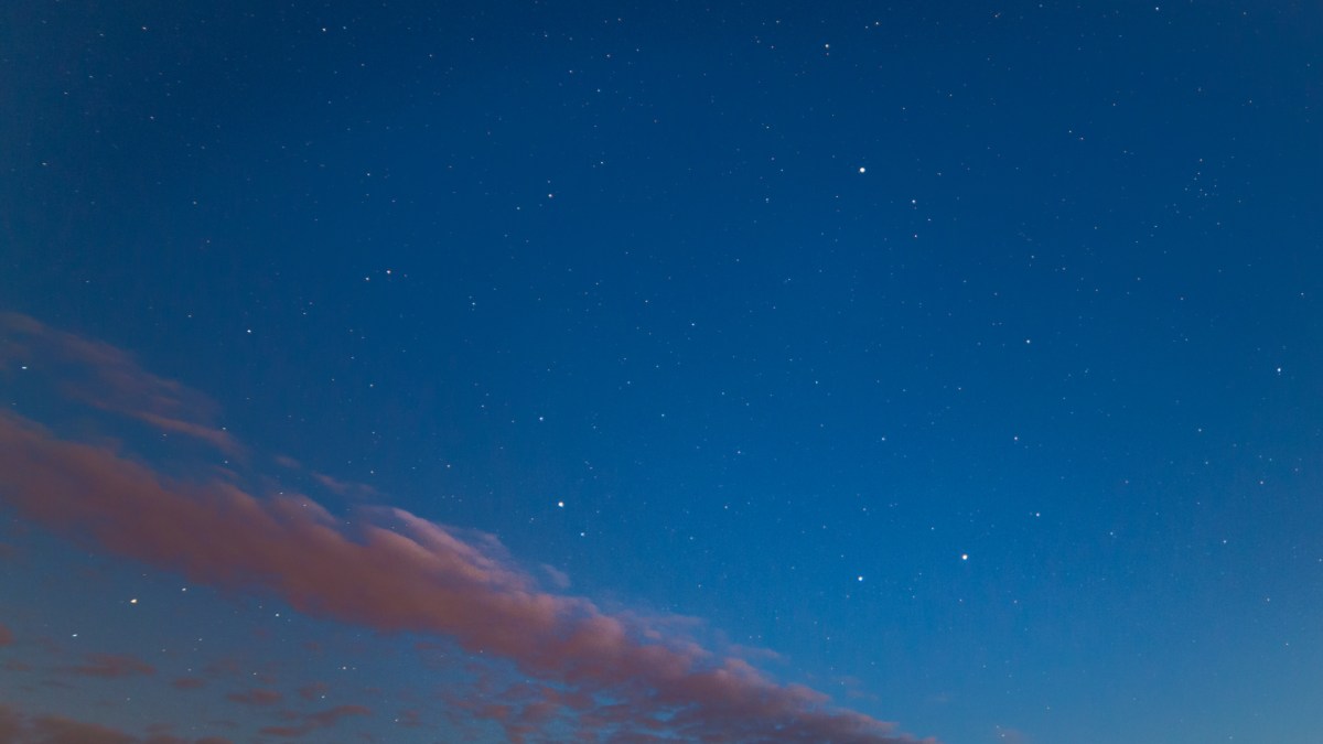 Ciel étoilé. // Source : Flickr/CC/arianta (photo recadrée) Ciel étoilé. // Source : Flickr/CC/arianta (photo recadrée)