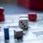 Un jeu de plateau. // Source : Pixabay (photo recadrée) Un jeu de plateau. // Source : Pixabay (photo recadrée)