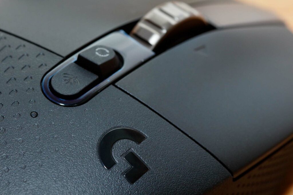 Logitech souris détail Logitech souris détail