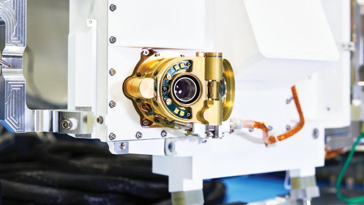 L'instrument SHERLOC de Perseverance. // Source : NASA/JPL-Caltech (photo recadrée) L'instrument SHERLOC de Perseverance. // Source : NASA/JPL-Caltech (photo recadrée)