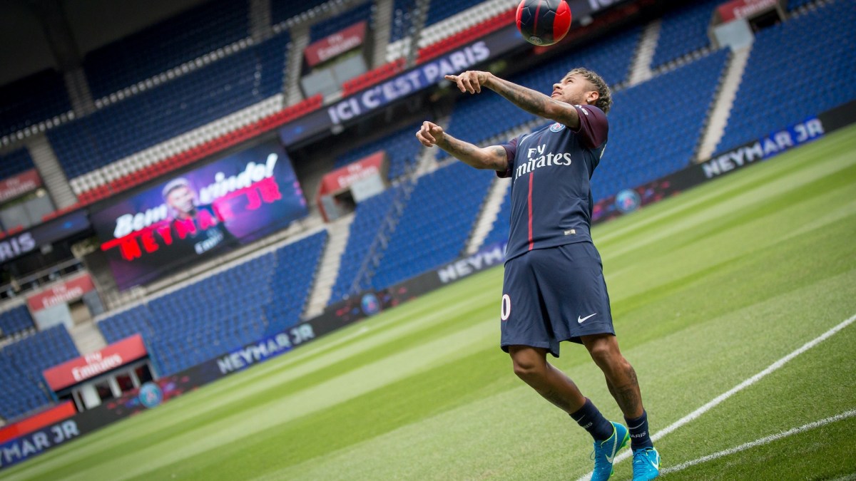 Neymar (PSG) // Source : Wikimedia Commons/CC/Antoine Dellenbach Neymar (PSG) // Source : Wikimedia Commons/CC/Antoine Dellenbach