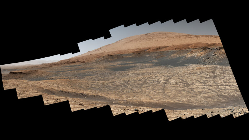 La zone explorée par Curiosity cet été. // Source : NASA/JPL-Caltech/MSSS La zone explorée par Curiosity cet été. // Source : NASA/JPL-Caltech/MSSS