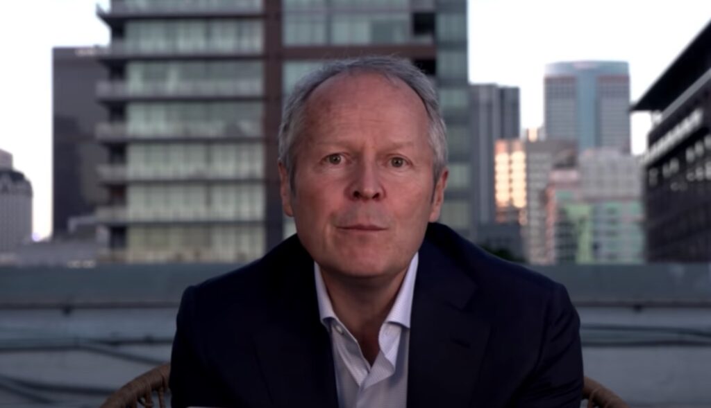 Yves Guillemot en marge de l'E3 2018 // Source : Capture d'écran Numerama / Ubisoft Yves Guillemot en marge de l'E3 2018 // Source : Capture d'écran Numerama / Ubisoft