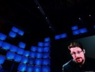 Edward Snowden // Source : Sam Barnes