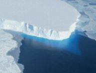 Un glacier. // Source : Nasa