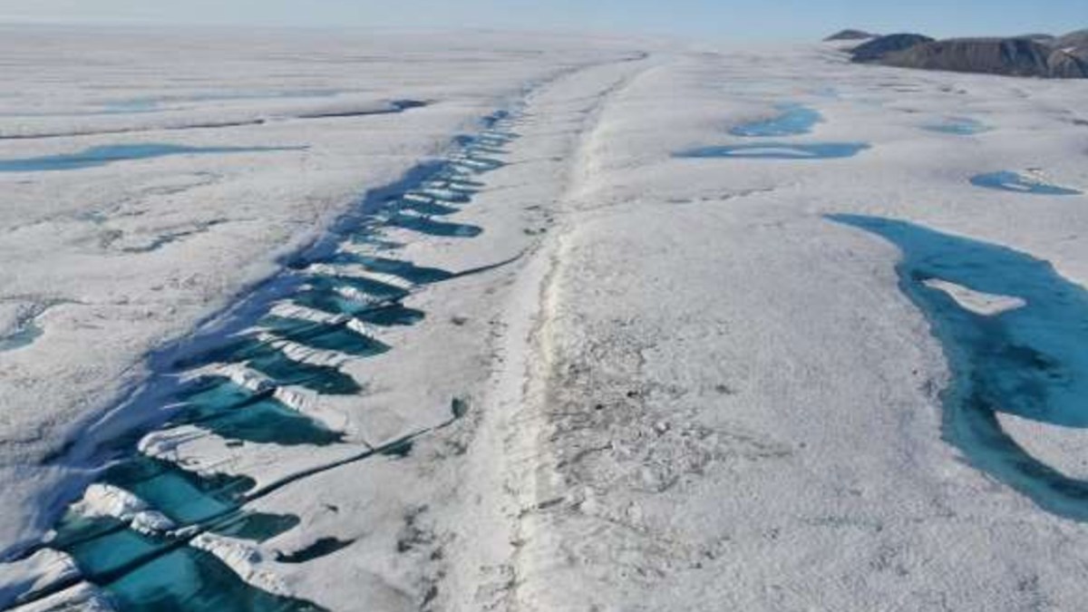 Barrière de glace au Canada // Source : Derek Mueller Barrière de glace au Canada // Source : Derek Mueller