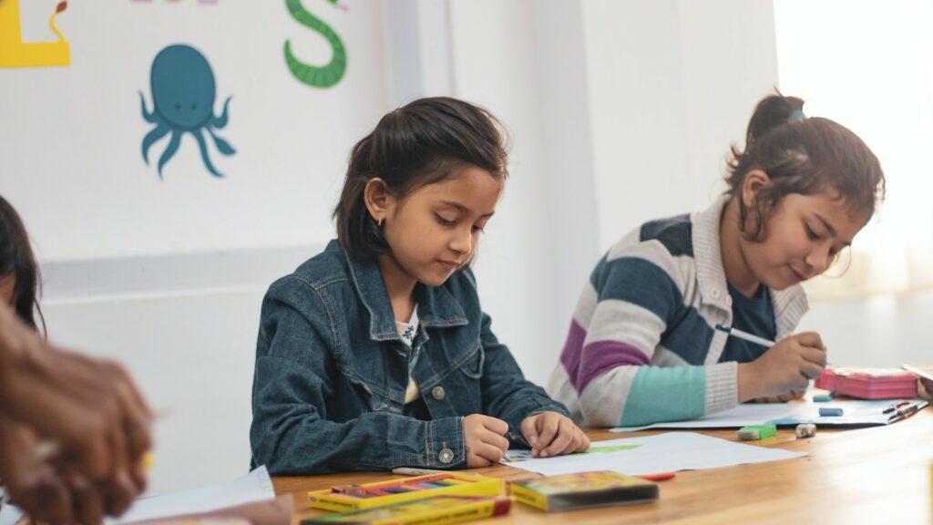 Il n'y a pas encore de totale certitude sur la nature des établissements scolaires en tant que foyers spécifiques de l'épidémie. // Source : Pexels Il n'y a pas encore de totale certitude sur la nature des établissements scolaires en tant que foyers spécifiques de l'épidémie. // Source : Pexels