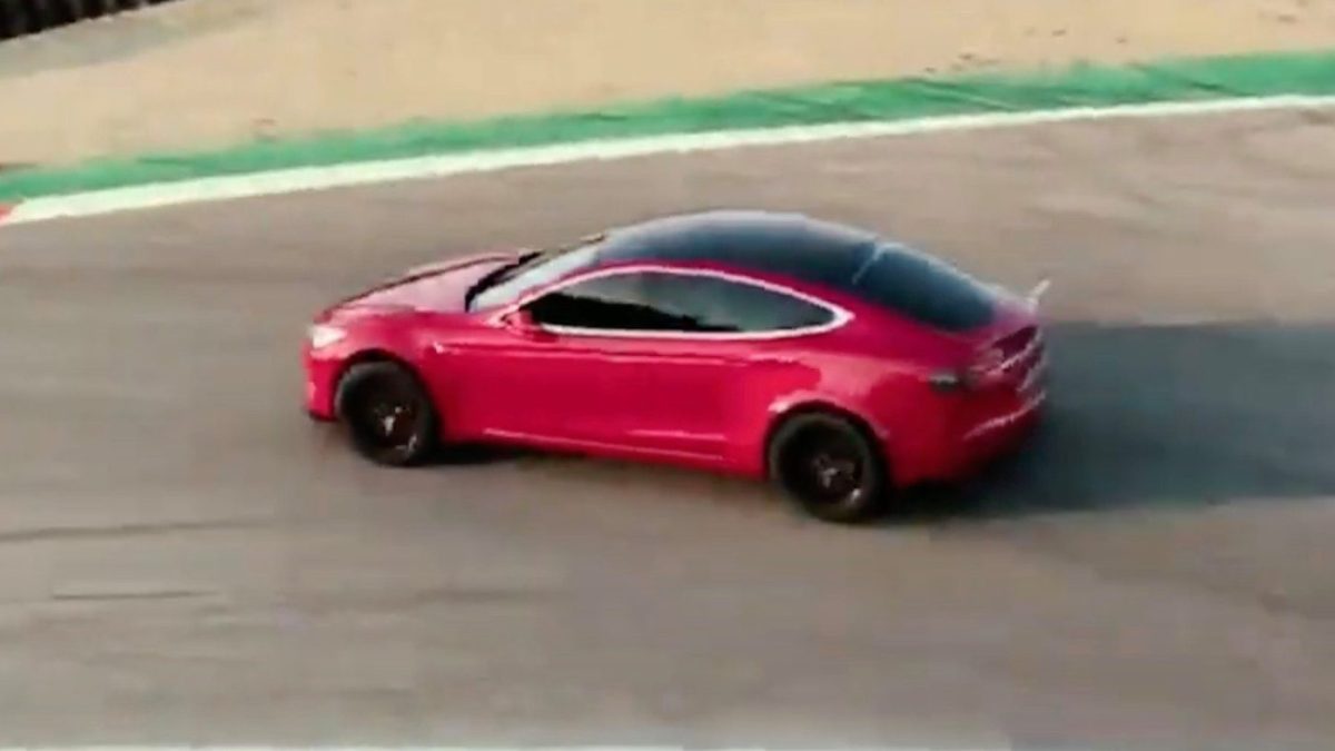 Tesla Model S Plaid // Source : Electrek Tesla Model S Plaid // Source : Electrek