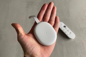 Le nouveau Google Chromecast // Source : Maxime Claudel pour Numerama