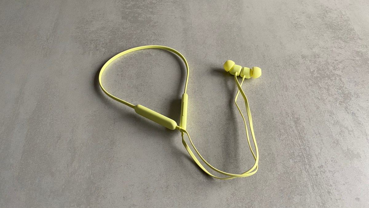 Les écouteurs Beats Flex // Source : Maxime Claudel pour Numerama Les écouteurs Beats Flex // Source : Maxime Claudel pour Numerama