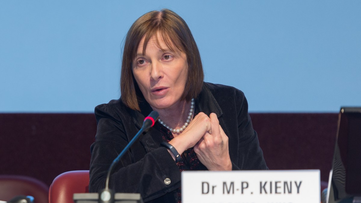 Marie-Paule Kieny. // Source : Flickr/CC/ILO, A.Lwin (photo recadrée) Marie-Paule Kieny. // Source : Flickr/CC/ILO, A.Lwin (photo recadrée)