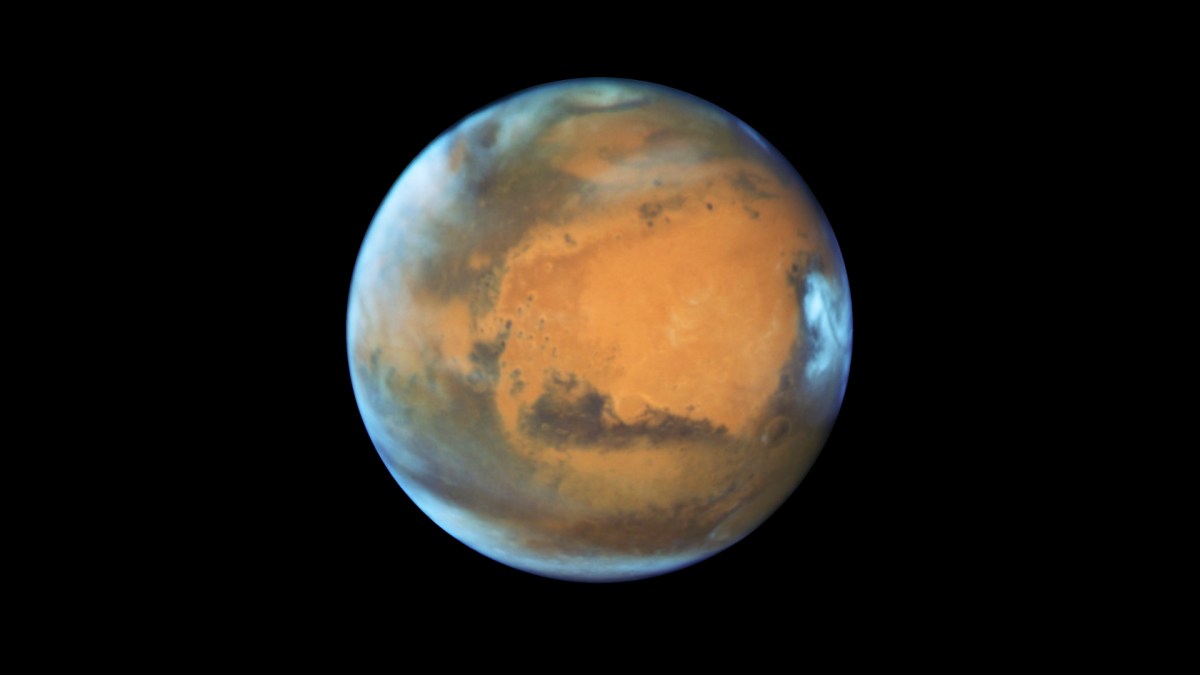Opposition de Mars en 2016. // Source : Flickr/CC/Hubble ESA (photo recadrée et modifiée) Opposition de Mars en 2016. // Source : Flickr/CC/Hubble ESA (photo recadrée et modifiée)