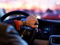 Conducteur de voiture // Source : Why Kei / Unplash