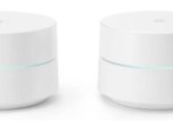 Un pack de 2 routeurs Google WiFi. 