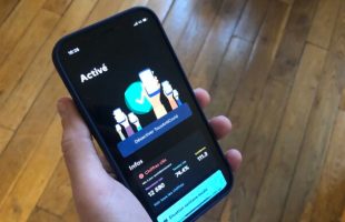 Traceur de contact, hub d'information et maintenant scanner de QR-codes ? // Source : Numerama Traceur de contact, hub d'information et maintenant scanner de QR-codes ? // Source : Numerama