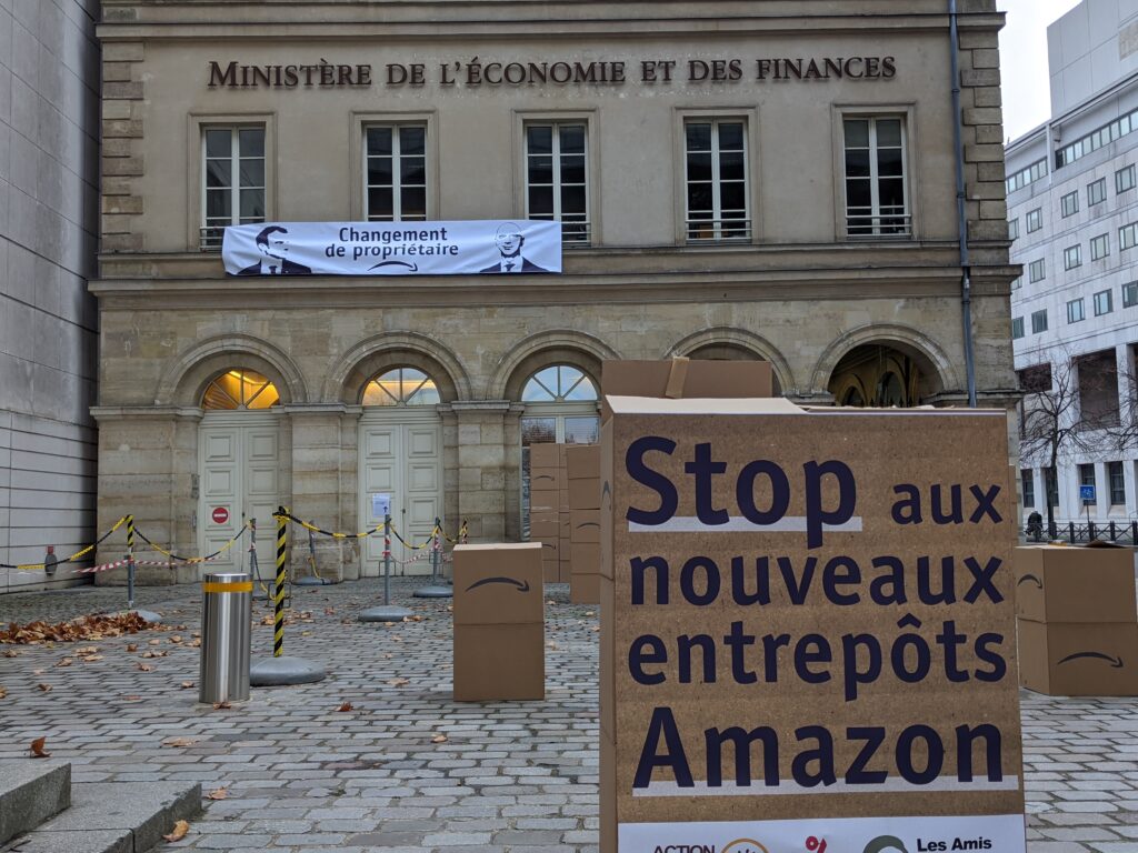 Action anti-Amazon à Paris, le 4/12/20 // Source : Aurore Gayte pour Numerama Action anti-Amazon à Paris, le 4/12/20 // Source : Aurore Gayte pour Numerama