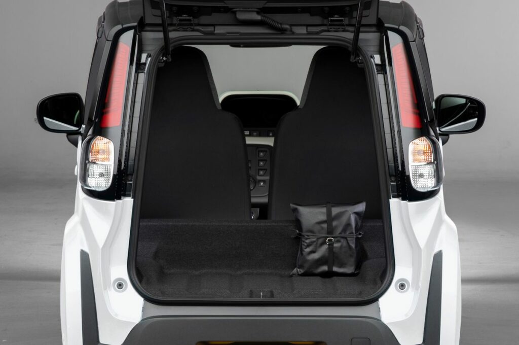 La Toyota C+ Pod La Toyota C+ Pod