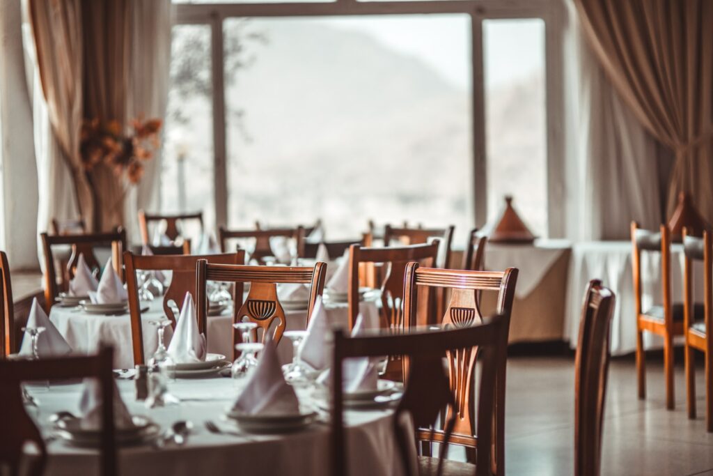 Restaurant // Source : Zakaria Zayane / Unsplash Restaurant // Source : Zakaria Zayane / Unsplash