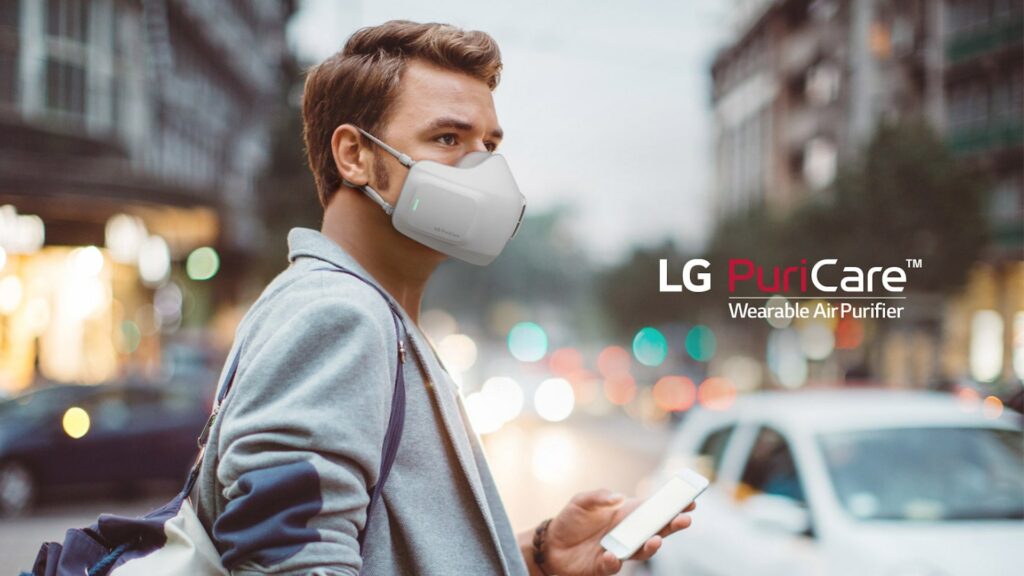 LG PuriCare Wearable Air Purifier // Source : LG LG PuriCare Wearable Air Purifier // Source : LG