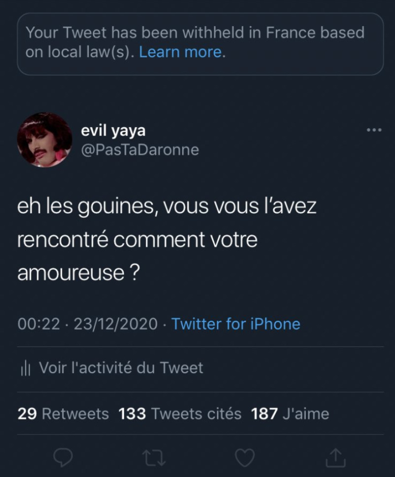 Capture d'écran du tweet censuré Capture d'écran du tweet censuré