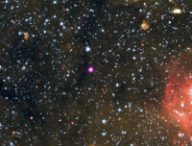 Le magnétar observé par Chandra. // Source : X-ray: NASA/CXC/Univ. of West Virginia/H. Blumer; Infrared (Spitzer and Wise): NASA/JPL-CalTech/Spitzer, image recadrée