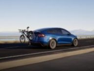 Tesla Model X // Source : Tesla