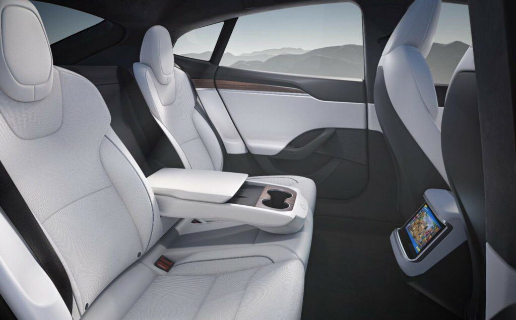 L'arrière de la nouvelle version de la Model S // Source : Tesla L'arrière de la nouvelle version de la Model S // Source : Tesla
