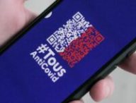 Le gouvernement veut inclure des QR-codes à TousAntiCovid. // Source : Louise Audry pour Numerama