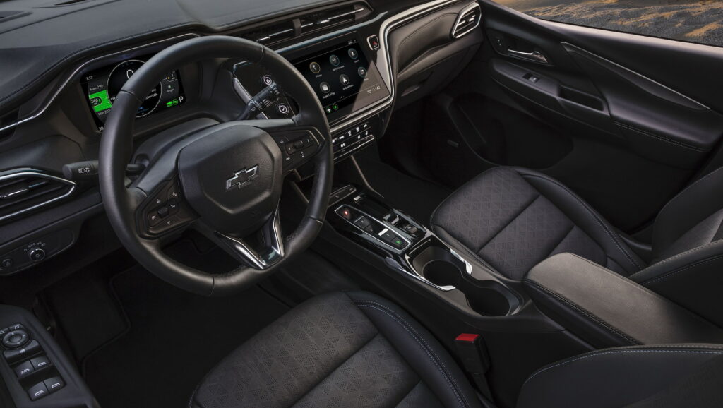 Intérieur Chevrolet Bolt EV // Source : General Motors/Chevrolet Intérieur Chevrolet Bolt EV // Source : General Motors/Chevrolet