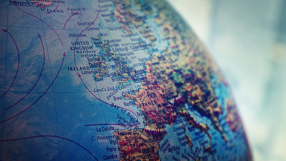 L'Europe, sur un globe terrestre. // Source : Suzy Hazelwood L'Europe, sur un globe terrestre. // Source : Suzy Hazelwood