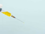 Comment la vaccination contre le Covid-19 se passe-t-elle en France ?  // Source : Diana Polekhina / Unsplash