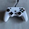 Manette Nacon Pro Compact // Source : Maxime Claudel pour Numerama